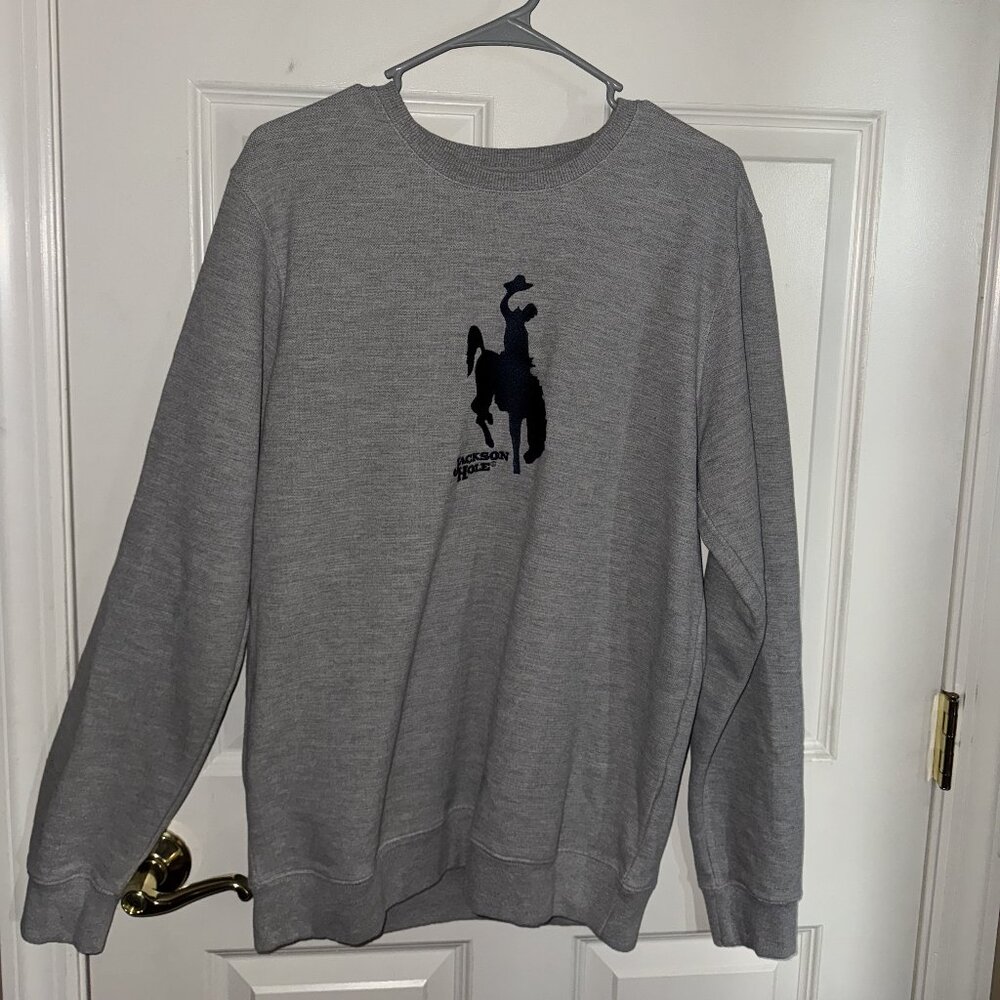 🌄 Jackson Hole Grey Sweatshirt - Size Large 👕🏔️